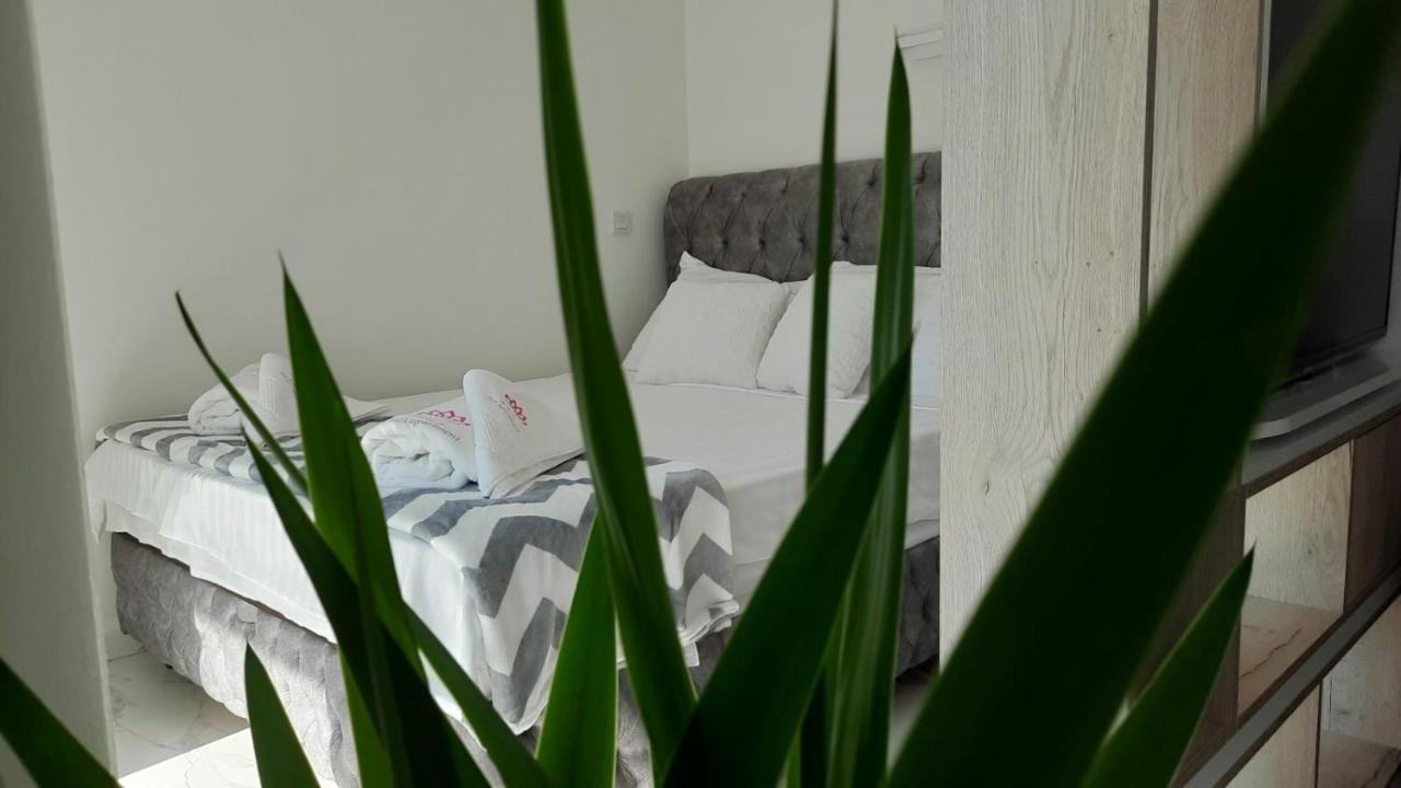 Luxury Apartment Iva Skopje Exterior foto