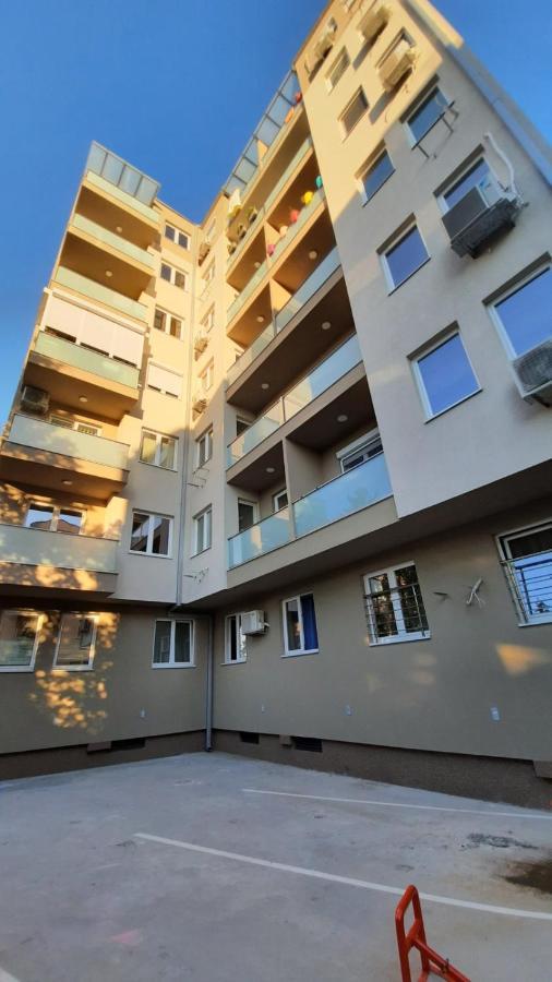Luxury Apartment Iva Skopje Exterior foto
