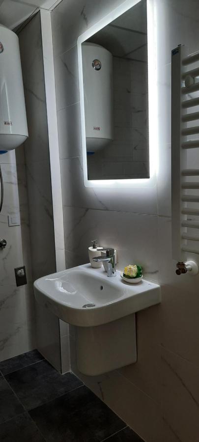 Luxury Apartment Iva Skopje Exterior foto